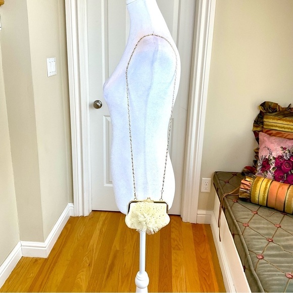 Claire’s Bag Purse Crossbody Clutch Cream with Mesh Appliqué Party Small (NWT) - Picture 3 of 7